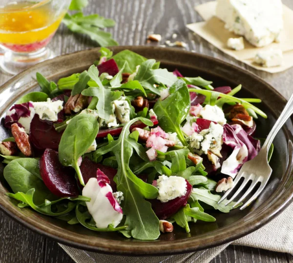 Della-Terra-Beet-Salad_252139036_1024x Della-Terra-Beet-Salad_252139036_1024x