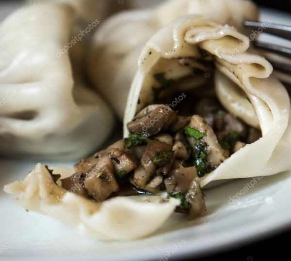 3. KHINKALI MUSROOMS 3. KHINKALI MUSROOMS