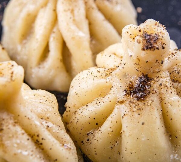 4. KHINKALI WITH CHEESE 4. KHINKALI WITH CHEESE